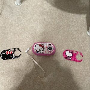 Hello kitty camera!!